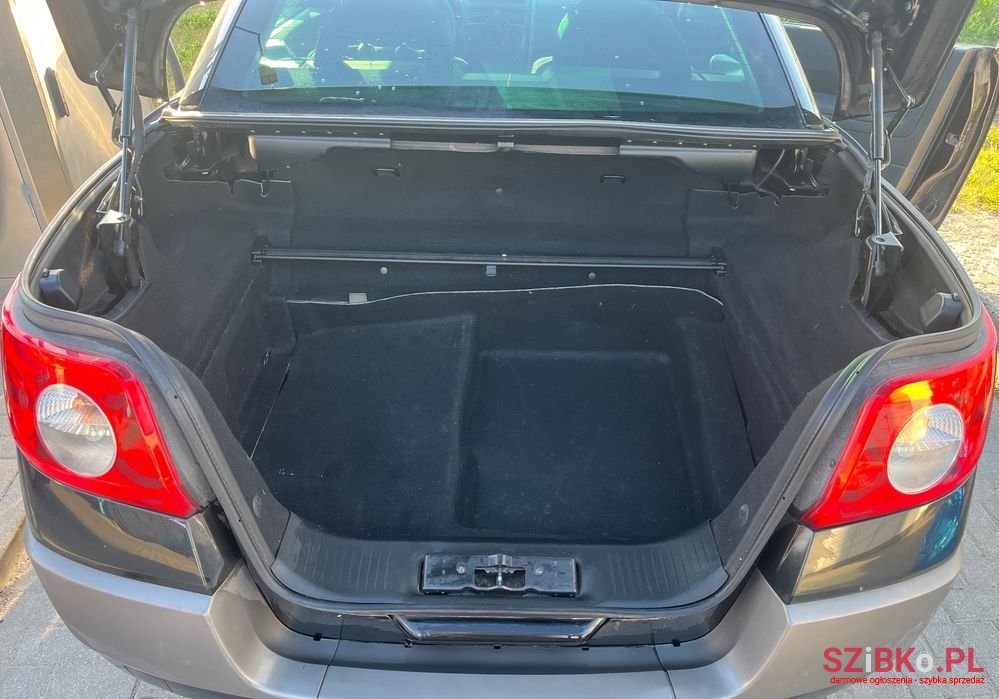 2006' Renault Megane photo #5