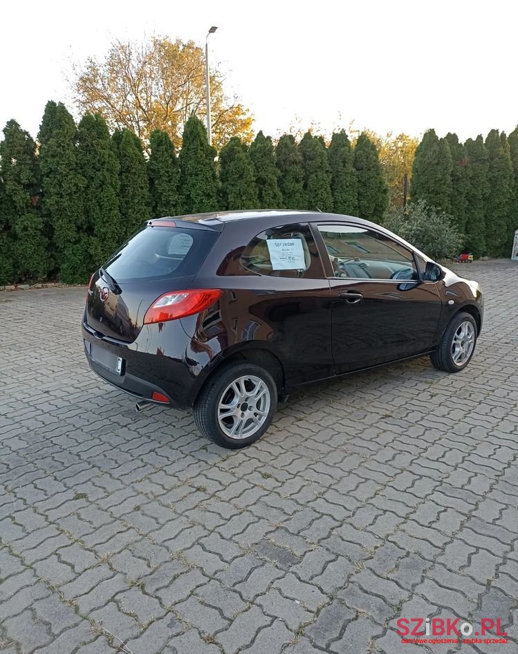 2009' Mazda 2 1.3 Exclusive photo #4
