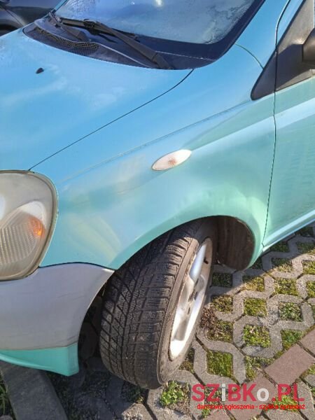 1999' Toyota Yaris photo #4