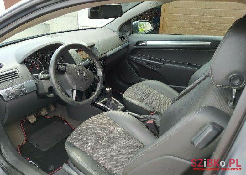2007' Opel Astra photo #4