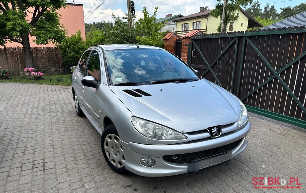 2007' Peugeot 206 photo #2
