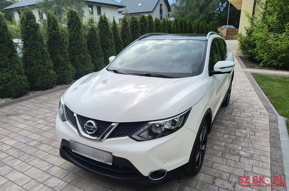 2017' Nissan Qashqai 1.6 Dig-T Tekna photo #1