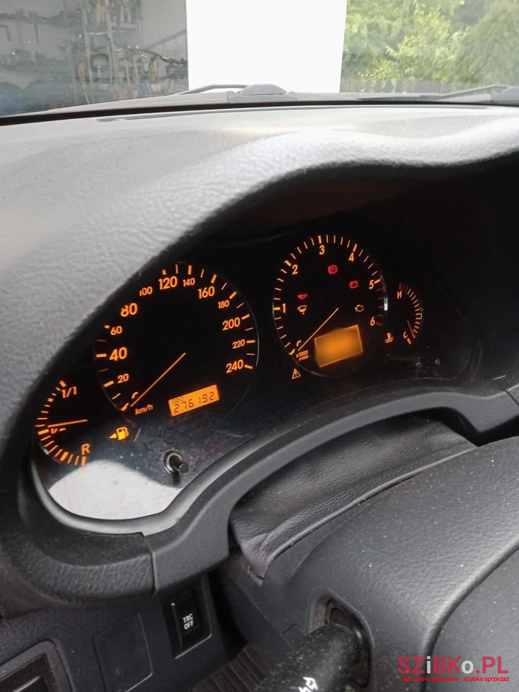 2007' Toyota Avensis 2.0 D-4D Combi photo #6