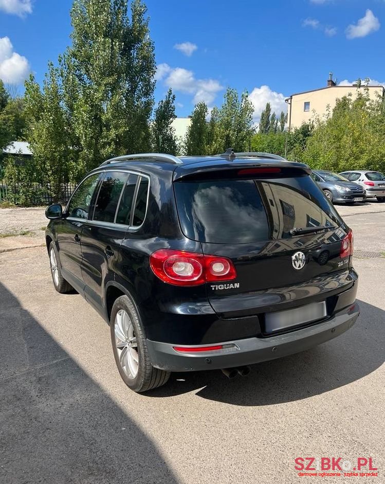 2008' Volkswagen Tiguan photo #5