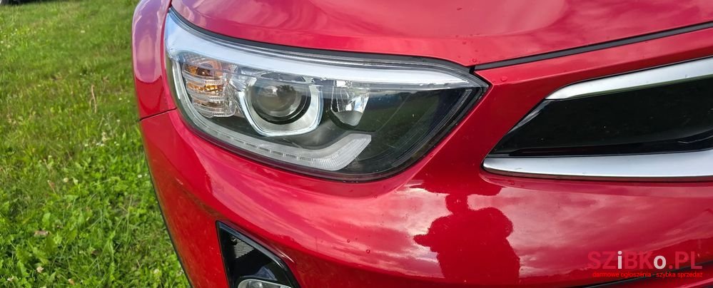 2019' Kia Stonic 1.0 T-Gdi L photo #3