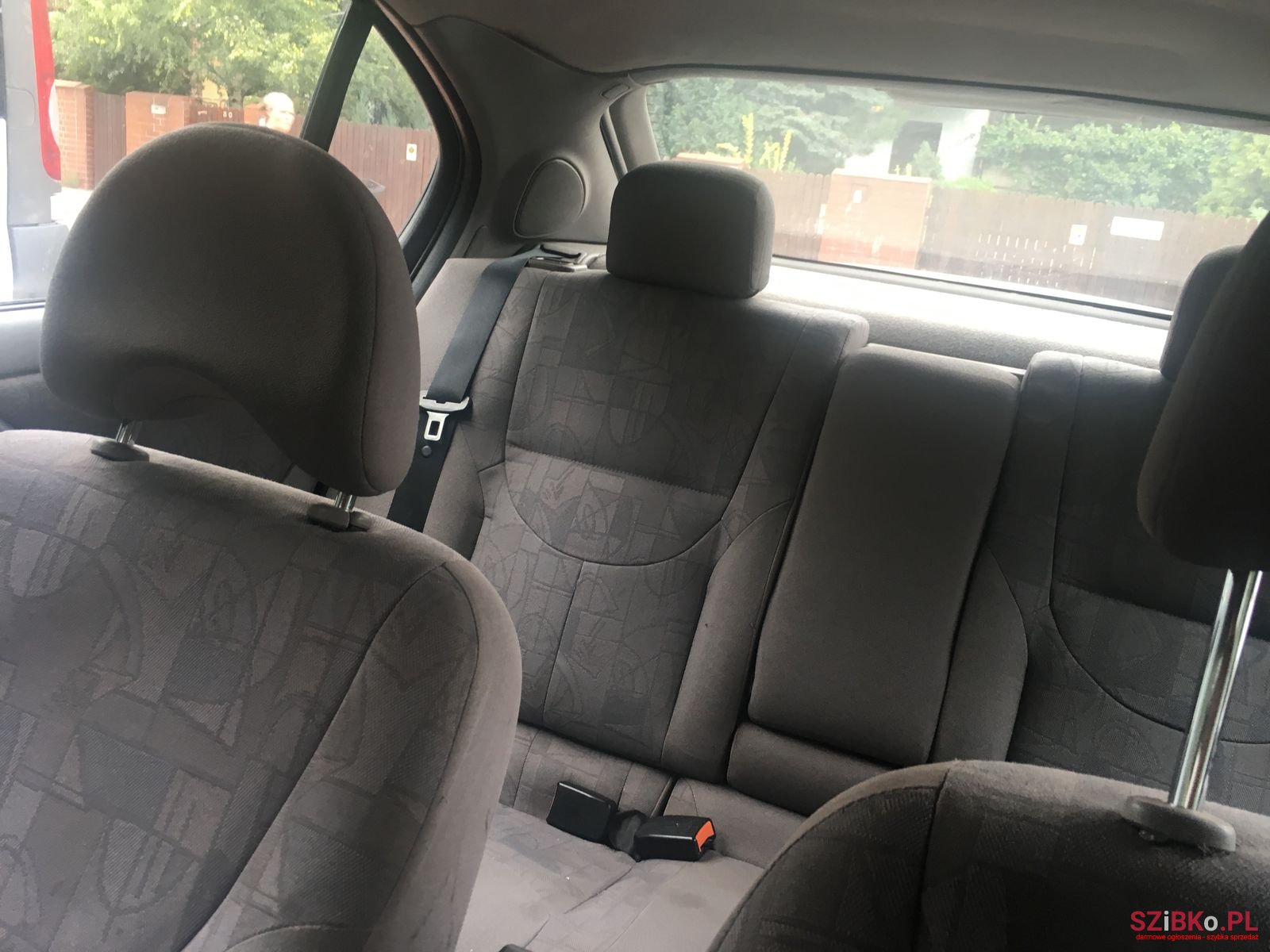 2001' Nissan Primera photo #3