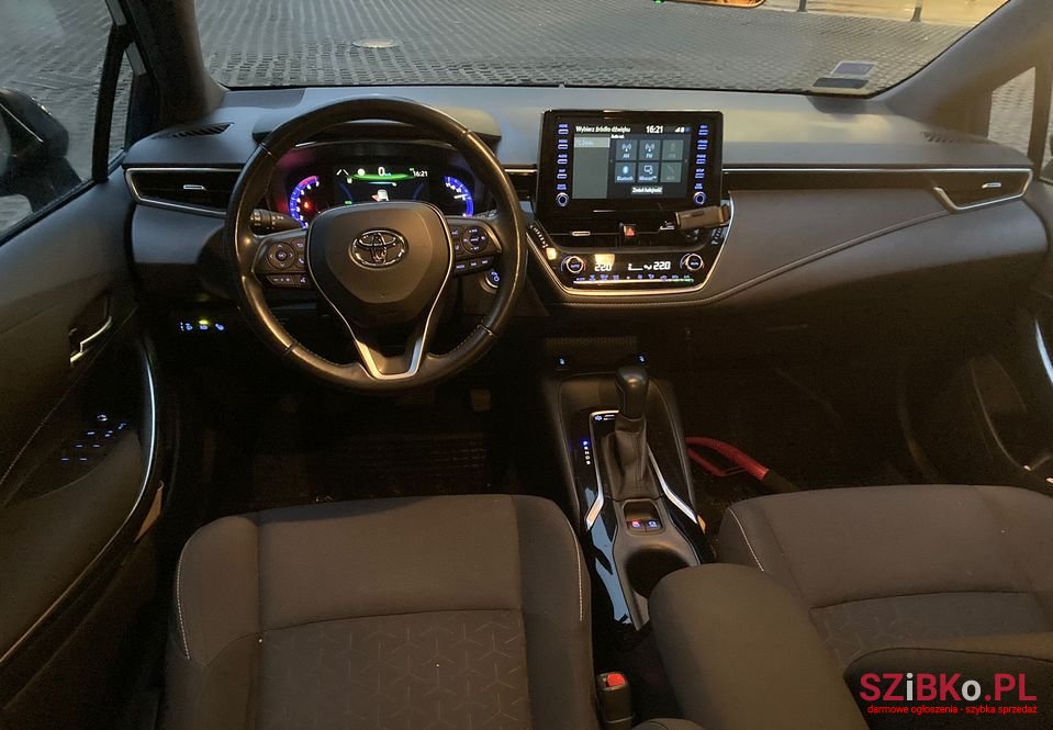 2019' Toyota Corolla photo #6