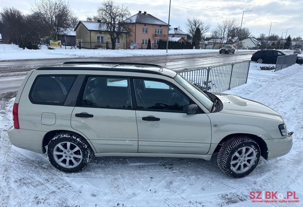 2005' Subaru Forester photo #3