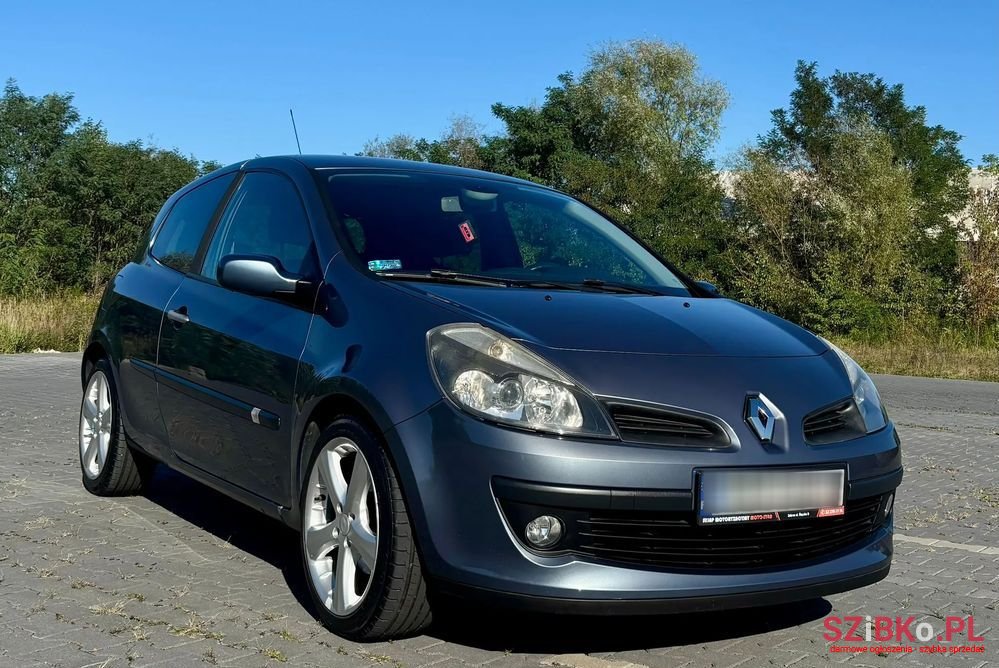 2007' Renault Clio photo #1