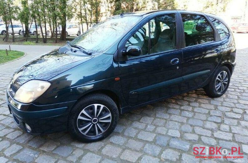 2002' Renault Scenic photo #1