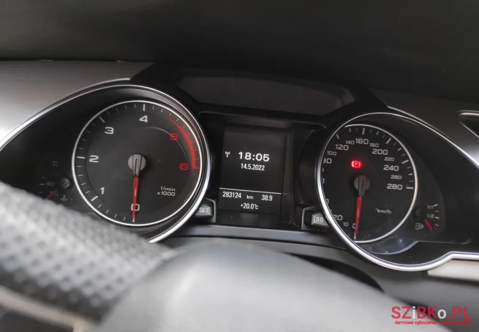 2011' Audi A5 photo #5