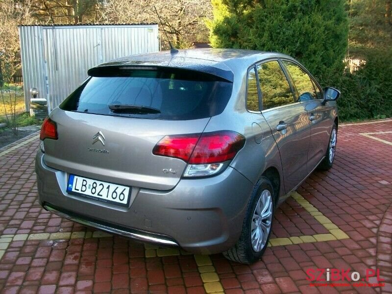 2015' Citroen C4 photo #4