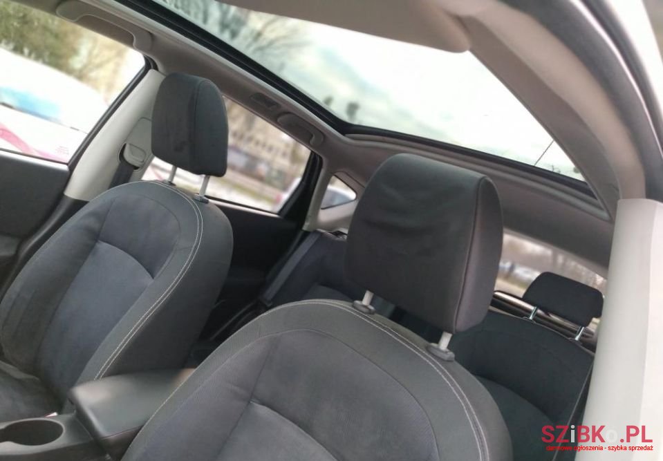 2010' Nissan Qashqai photo #2