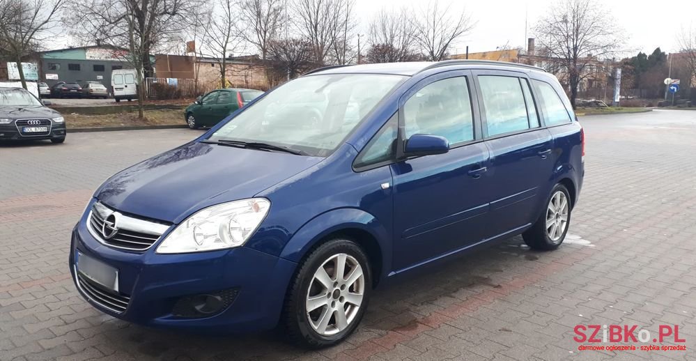 2008' Opel Zafira photo #1