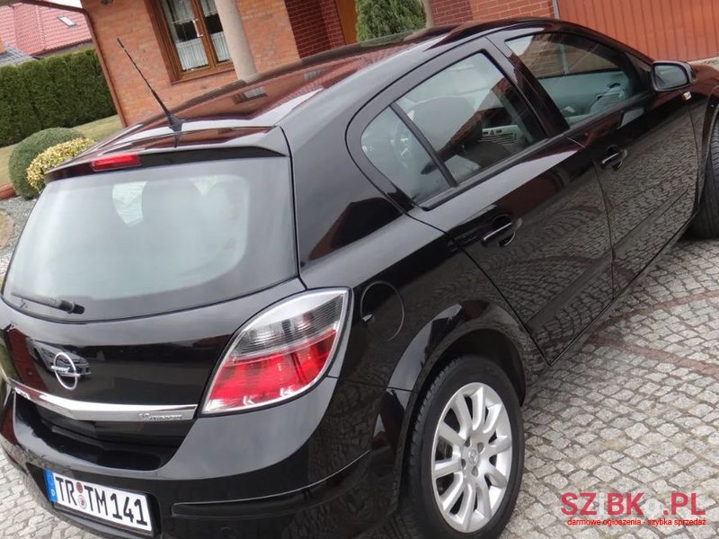 2007' Opel Astra photo #6
