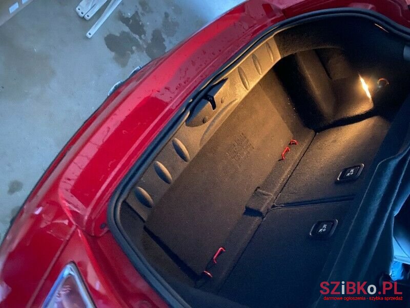 2011' MINI Cooper photo #5