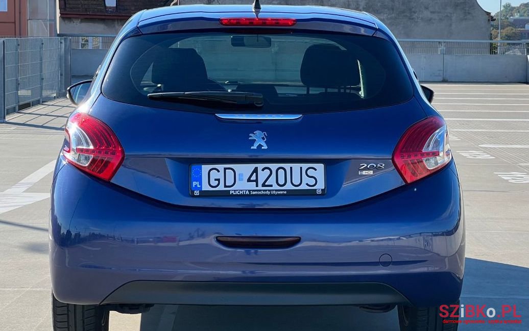 2012' Peugeot 208 photo #5