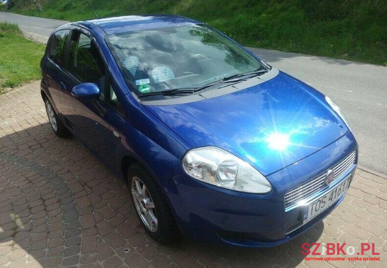 2007' Fiat Punto photo #1