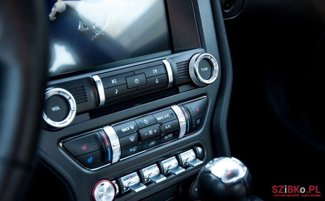 2018' Ford Mustang photo #4