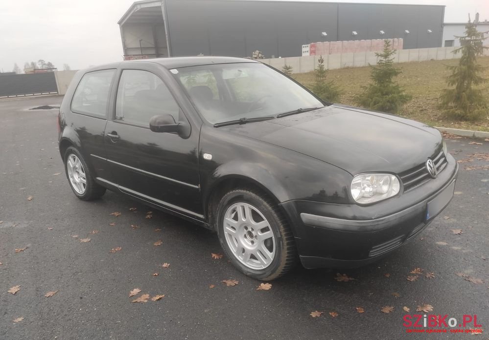 2003' Volkswagen Golf 1.4 Comfortline photo #2