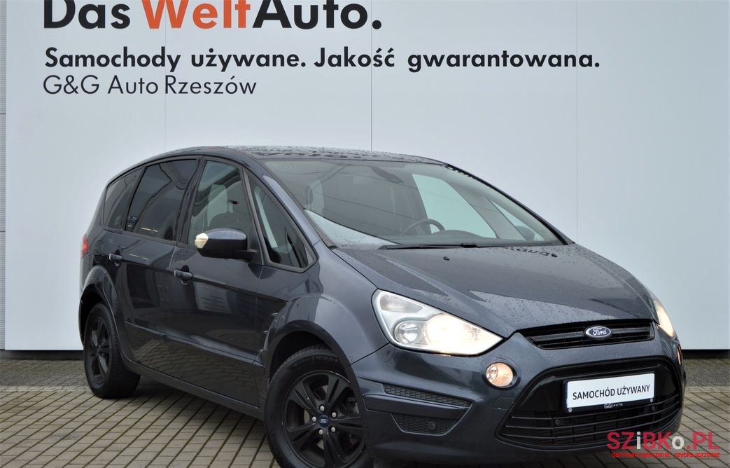 2010' Ford S-Max photo #1