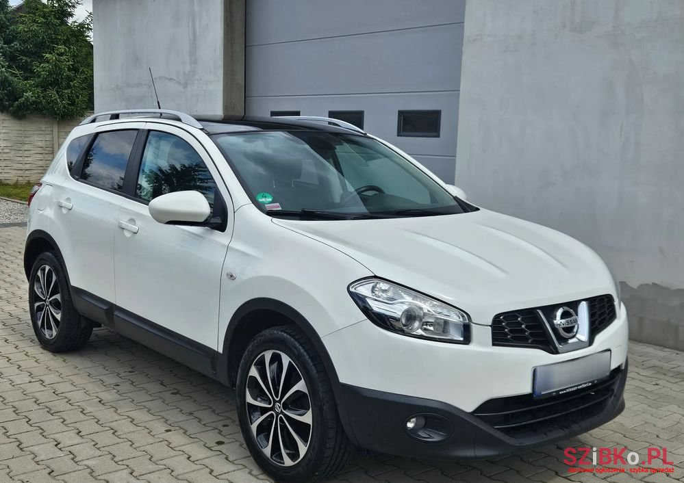 2011' Nissan Qashqai 1.6 I-Way photo #3