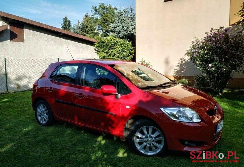 2009' Toyota Auris photo #1