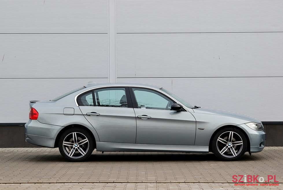 2006' BMW 3 Series 325I photo #4