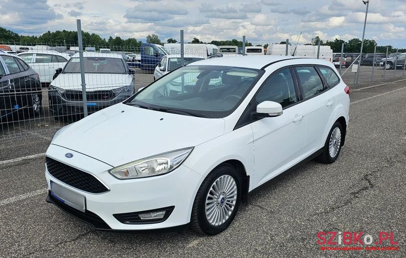 2015' Ford Focus photo #1