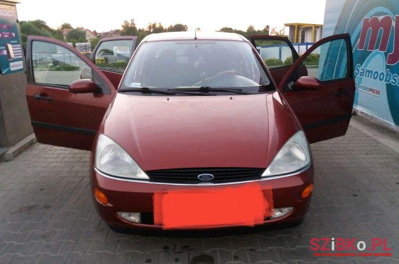 1999' Ford Focus photo #3