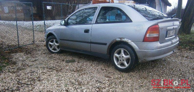 2001' Opel Astra photo #1
