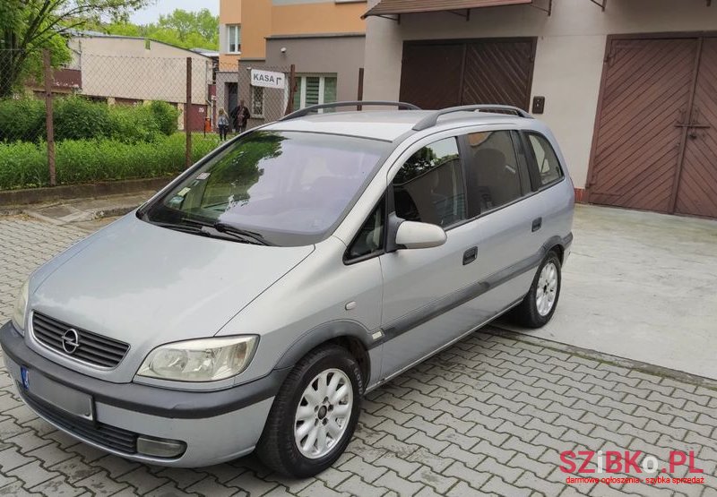 2001' Opel Zafira photo #1