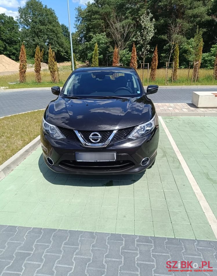 2015' Nissan Qashqai 1.5 Dci N-Tec photo #4