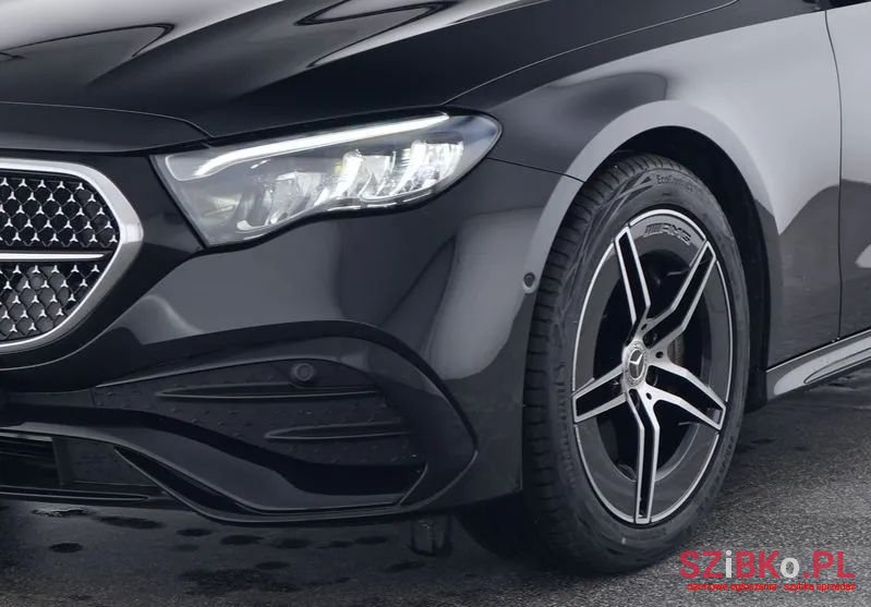 2023' Mercedes-Benz E-Class photo #4