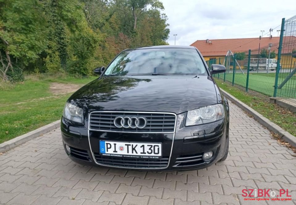 2004' Audi A3 photo #2