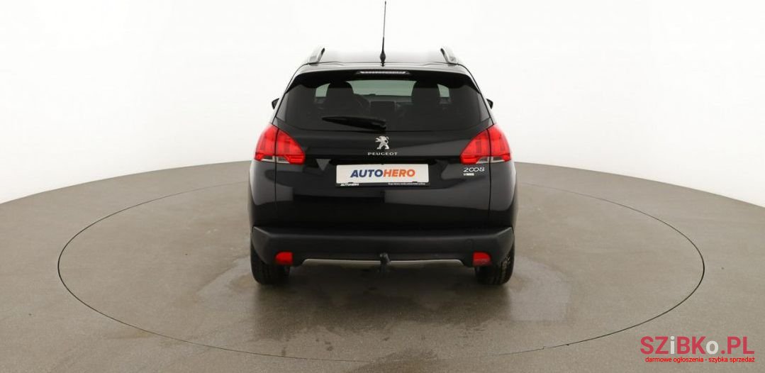 2015' Peugeot 2008 photo #4