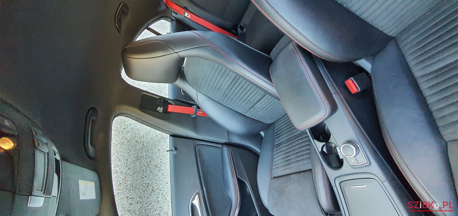 2016' Mercedes-Benz CLA 250 photo #6