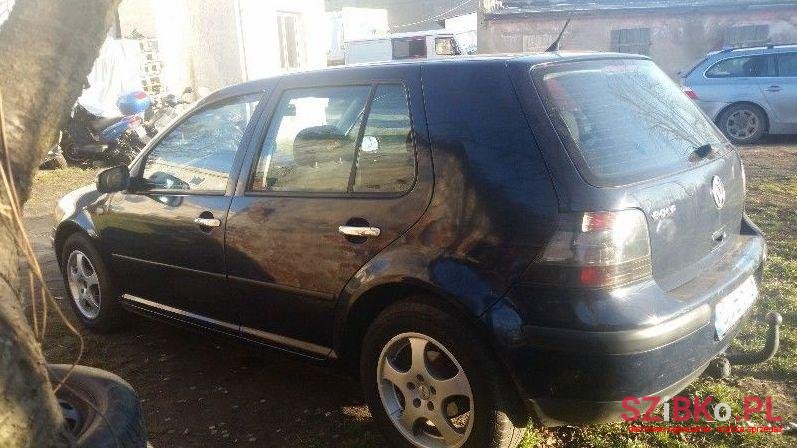 1998' Volkswagen Golf photo #2