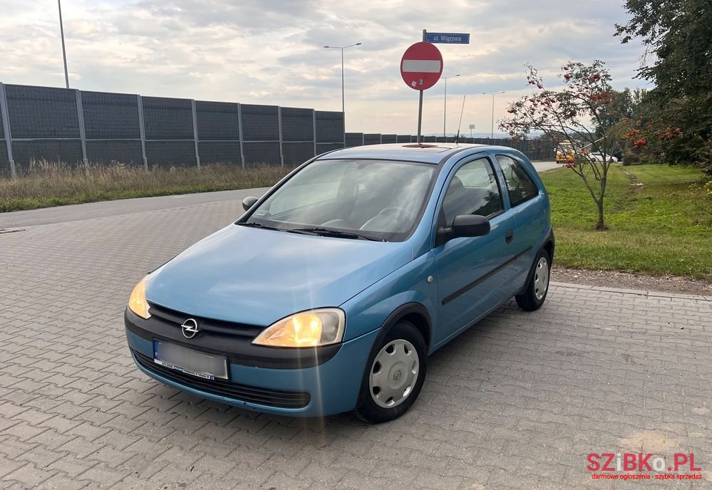 2000' Opel Corsa 1.0 12V Base / Start photo #2