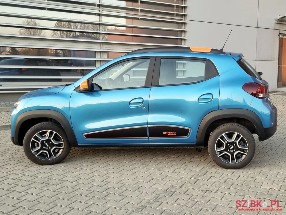 2022' Dacia Spring Essential photo #4