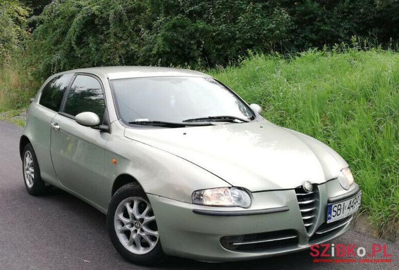 2001' Alfa Romeo photo #1