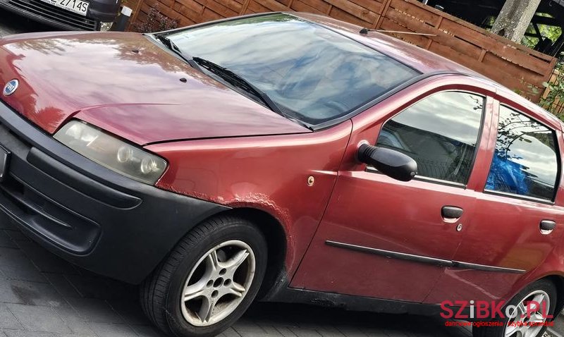 2003' Fiat Punto 1.2 8V photo #3