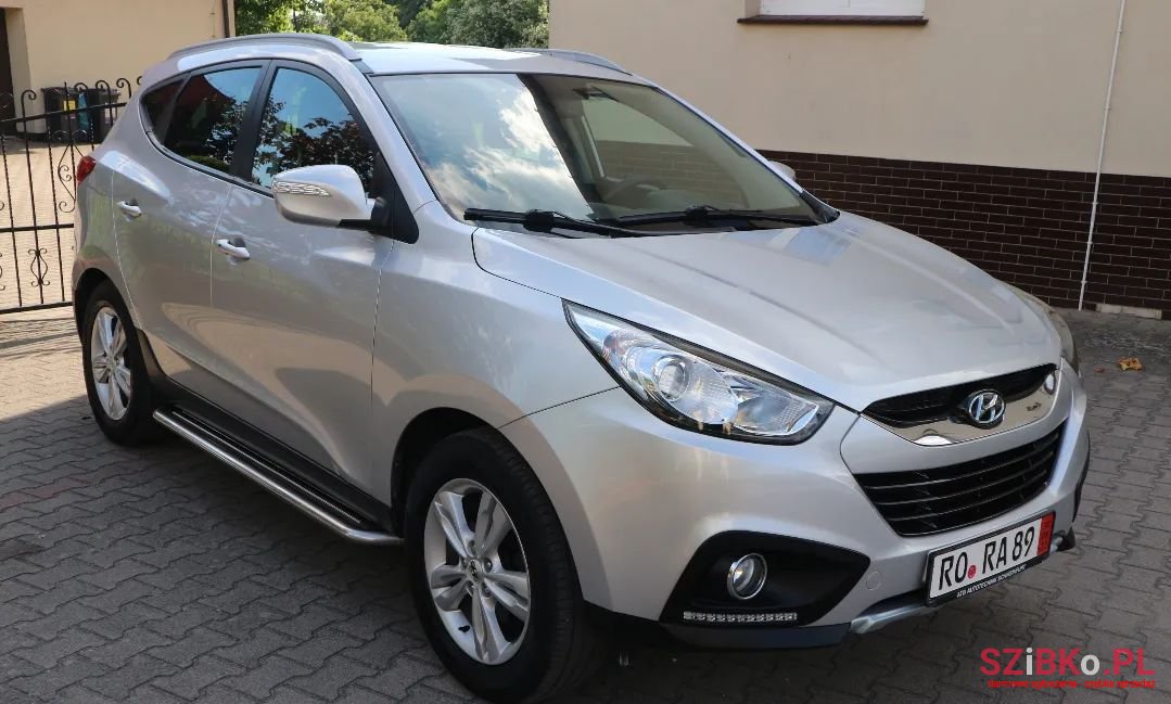 2012' Hyundai ix35 photo #3