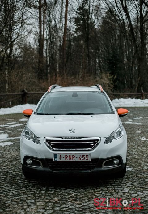 2013' Peugeot 2008 photo #2