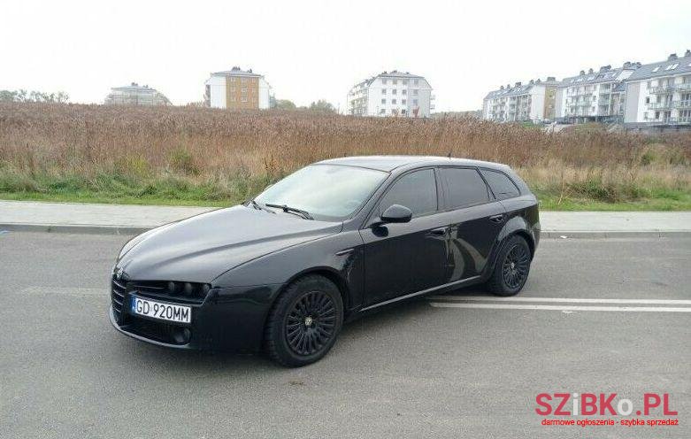 2007' Alfa Romeo 159 photo #1