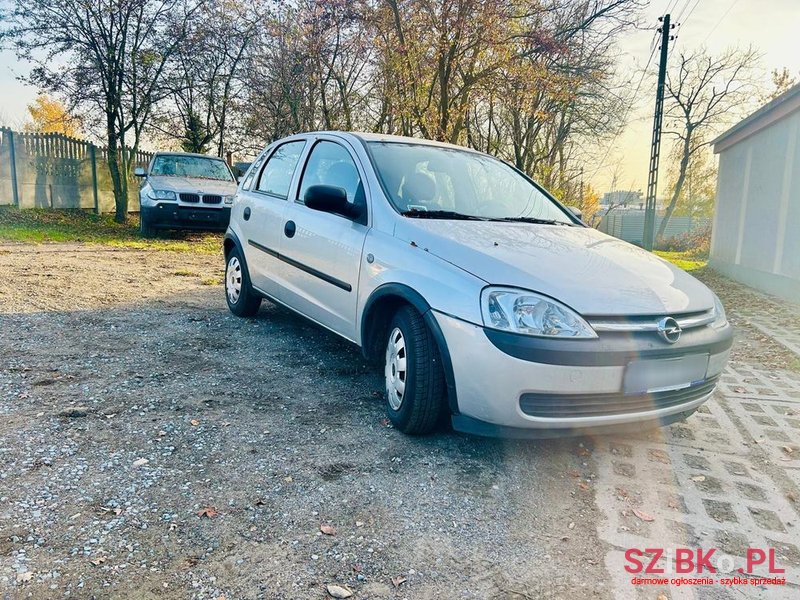 2003' Opel Corsa 1.0 12V Comfort photo #5