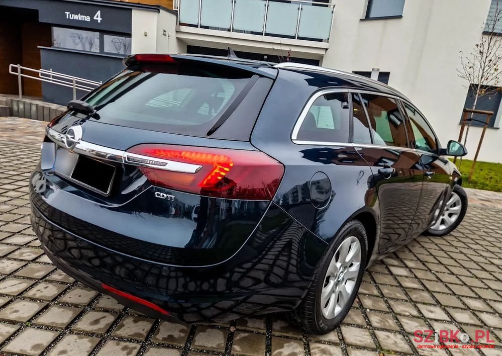 2015' Opel Insignia Sports Tourer photo #4