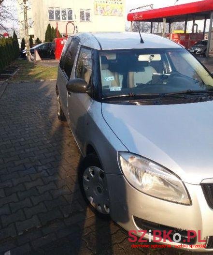 2007' Skoda Roomster photo #1