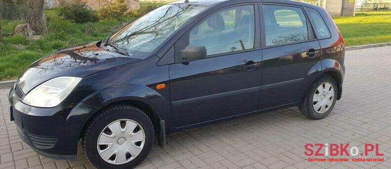 2005' Ford Fiesta photo #1