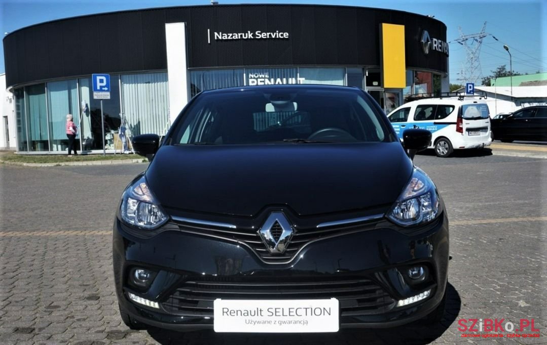 2016' Renault Clio photo #1